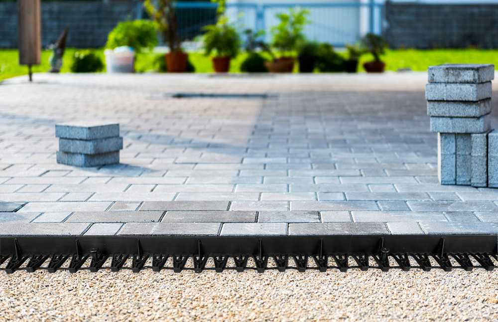 Service de pose de pavé-uni, pavé de béton, pavé de pierre sur la Rive-Sud, Rive-Nord, Montréal, Laval, Laurentides, Lanaudière - Les Pavé-uni Longueuil Inc. sur la Rive-Sud de Montréal